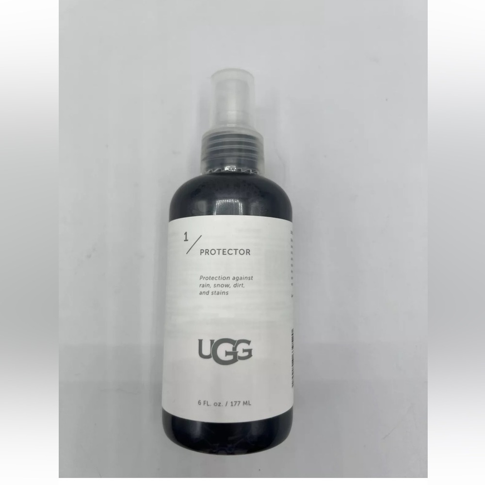 UGG SHOES PROTECTOR SPRAY - 6 oz Brand New
